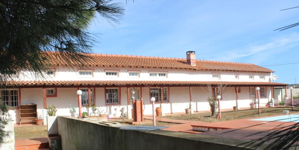 A traditional Alentejo Monte, country house, for a small rental/B&B opportunity, need renovation